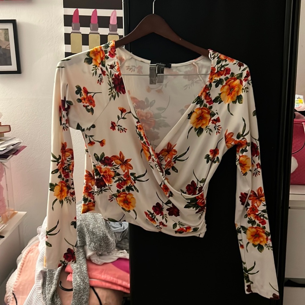 Long sleeve top
